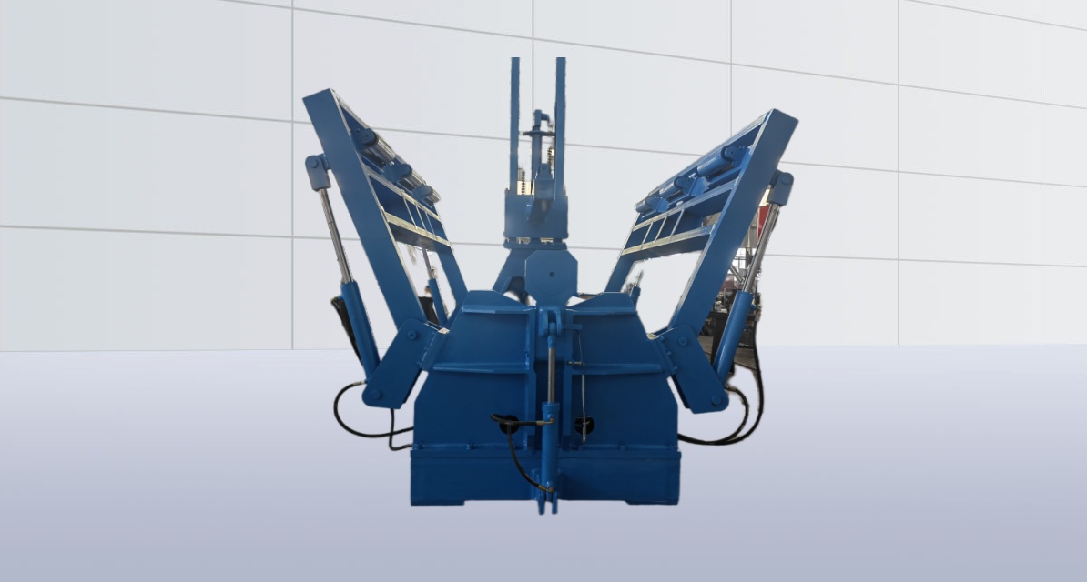 W12-8x2000数控四辊卷板机（加上托和侧托）